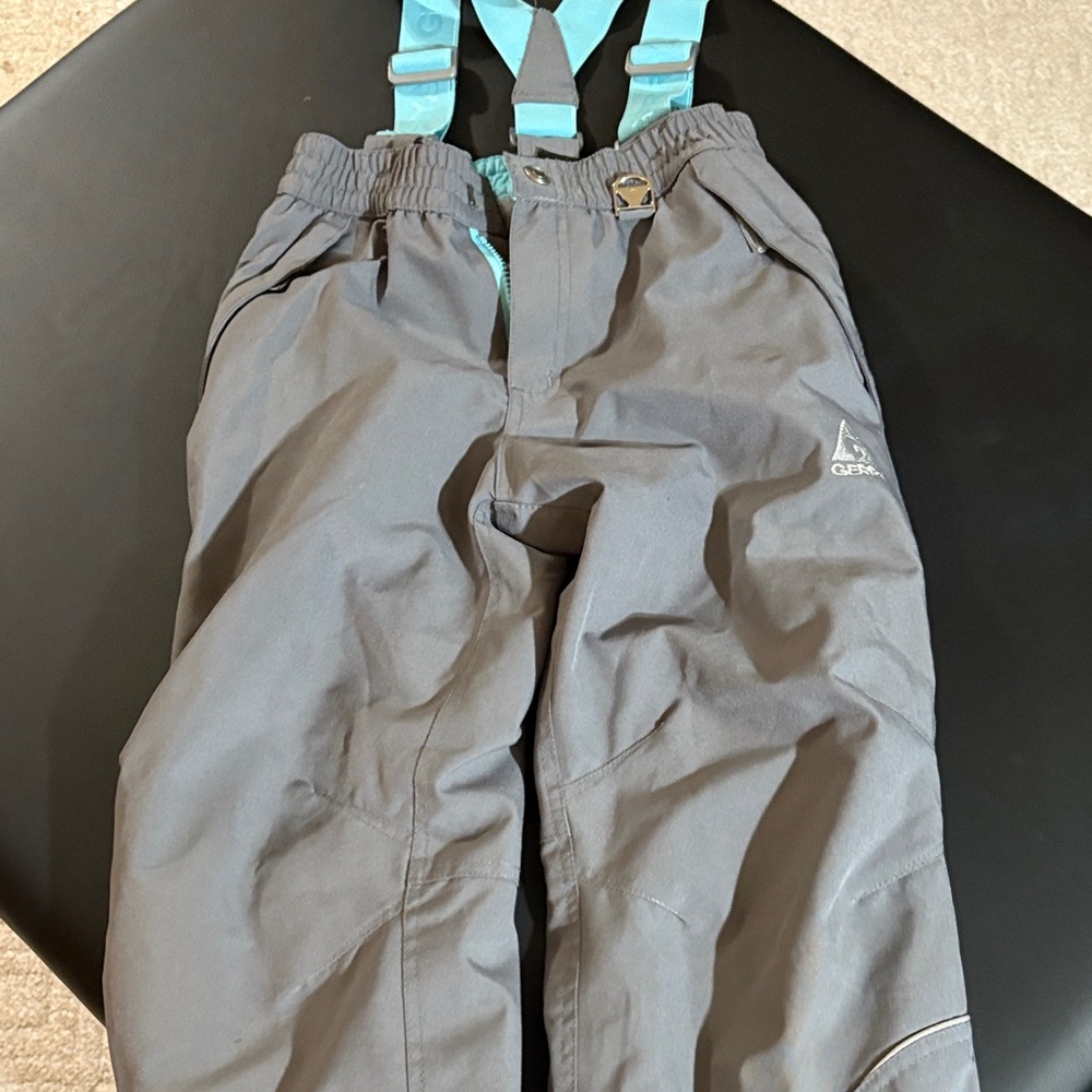 Gerry Kids ski pants  in Gray with Blue Accents